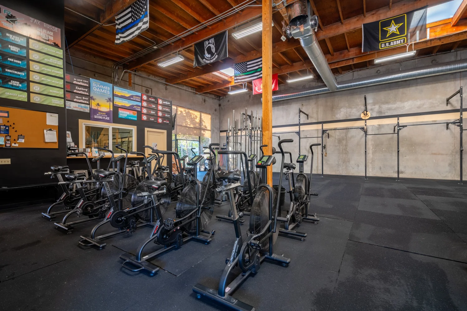 CrossFit Flashbang main training floor